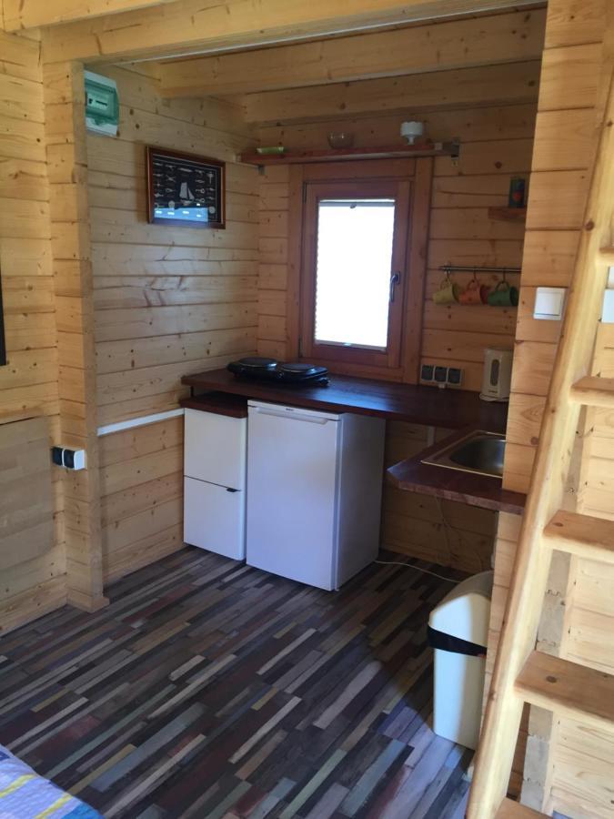 Pokoje I Domki Letniskowe Bros Dziwnów Εξωτερικό φωτογραφία